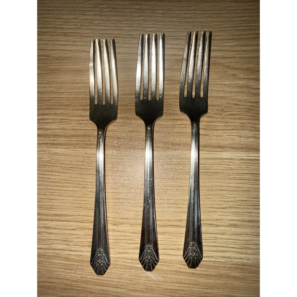 Vintage Wm Rogers Imperial Flatware Lot 21 Pieces 1939 Silverplate Matching Set